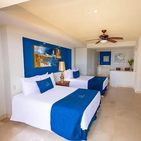 Blue Chairs Beachfront Resort Puerto Vallarta - Adults Only-3